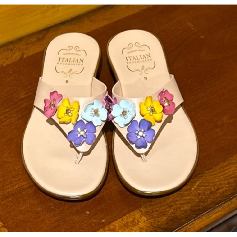 Italian Shoemakers Womens 8 Cream Floral Wedge Thong Sandals Made in Italy Multi